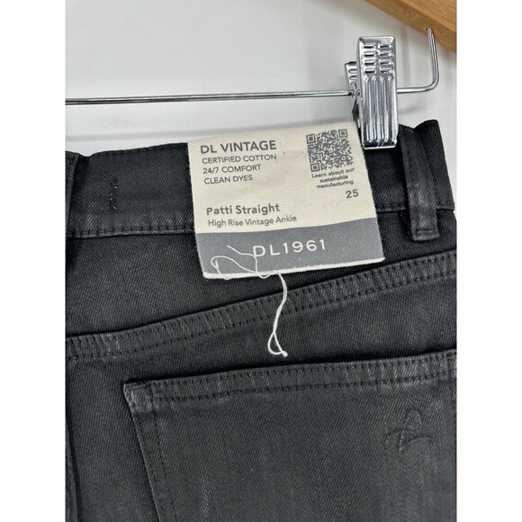DL1961 Patti Ankle High Rise Straight Leg Jeans Black Coated 25 NWT - Picture 5 of 10